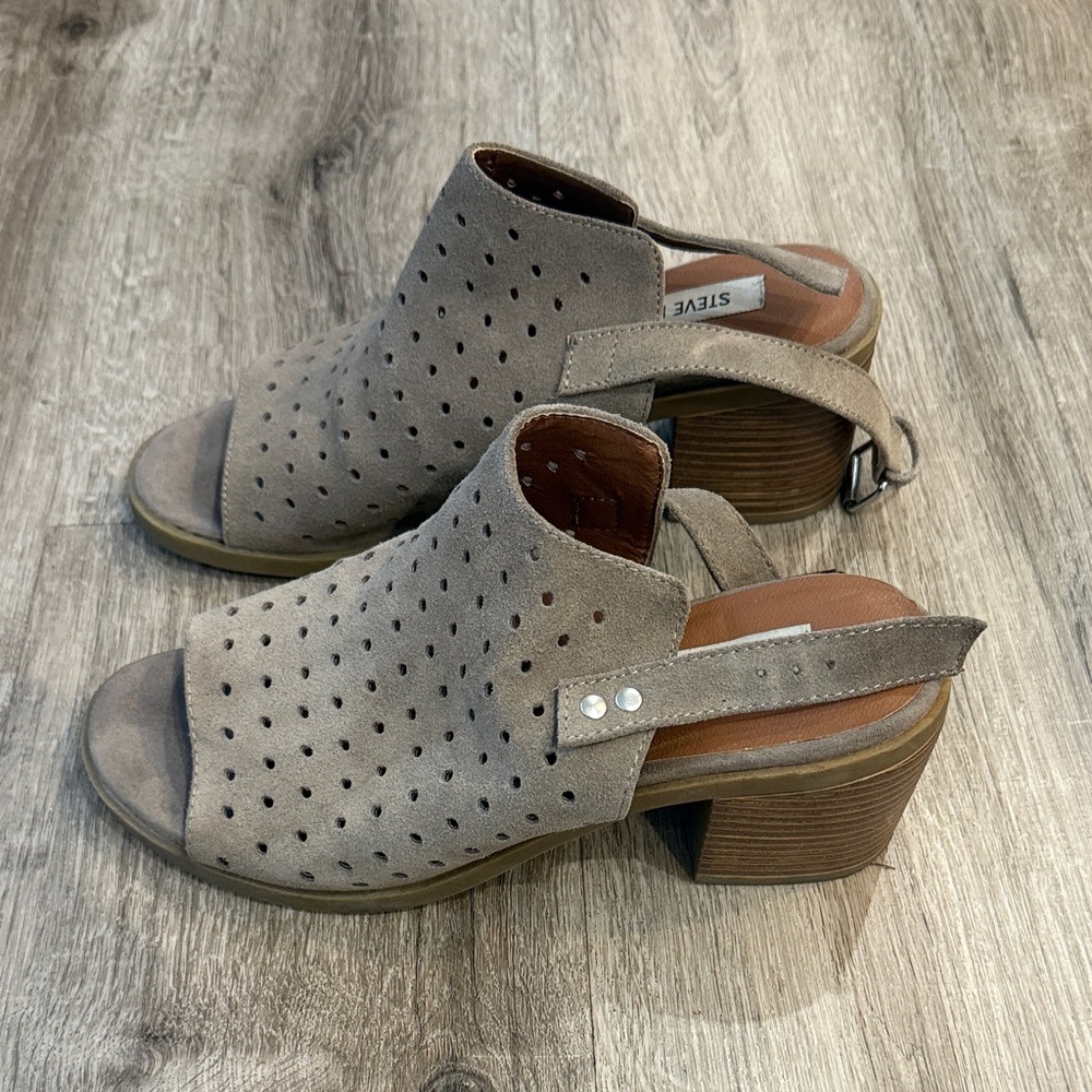 Steve Madden Women's Taupe Peep-Toe Mules